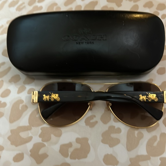 EUC COACH Gold/Dark Tortoise aviator sunglasses with case. - Picture 2 of 2